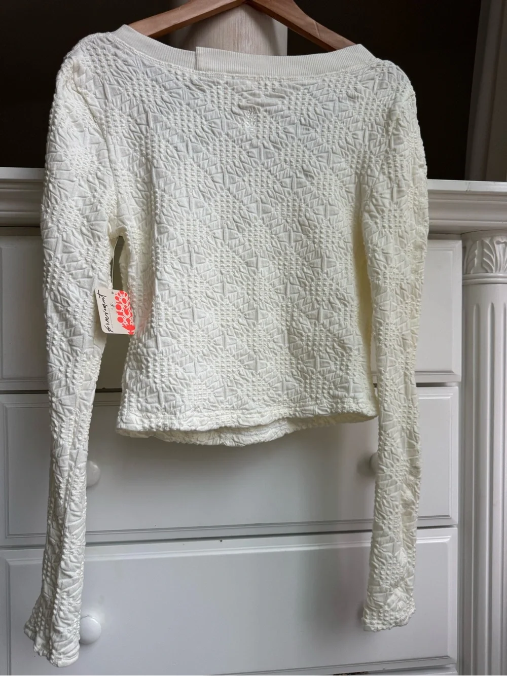 Free People Textured Long Sleeve Crop Top – S